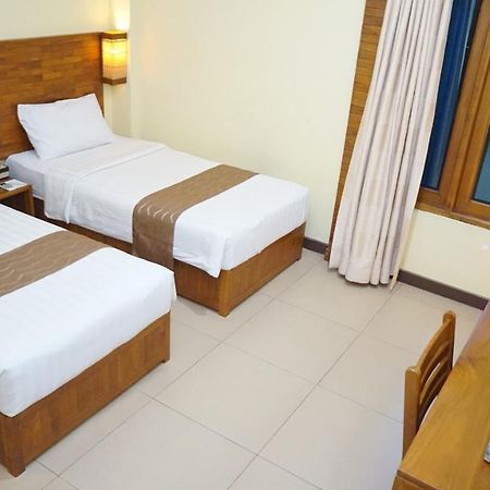 Syailendra Hotel Syariah Jepara Esterno foto