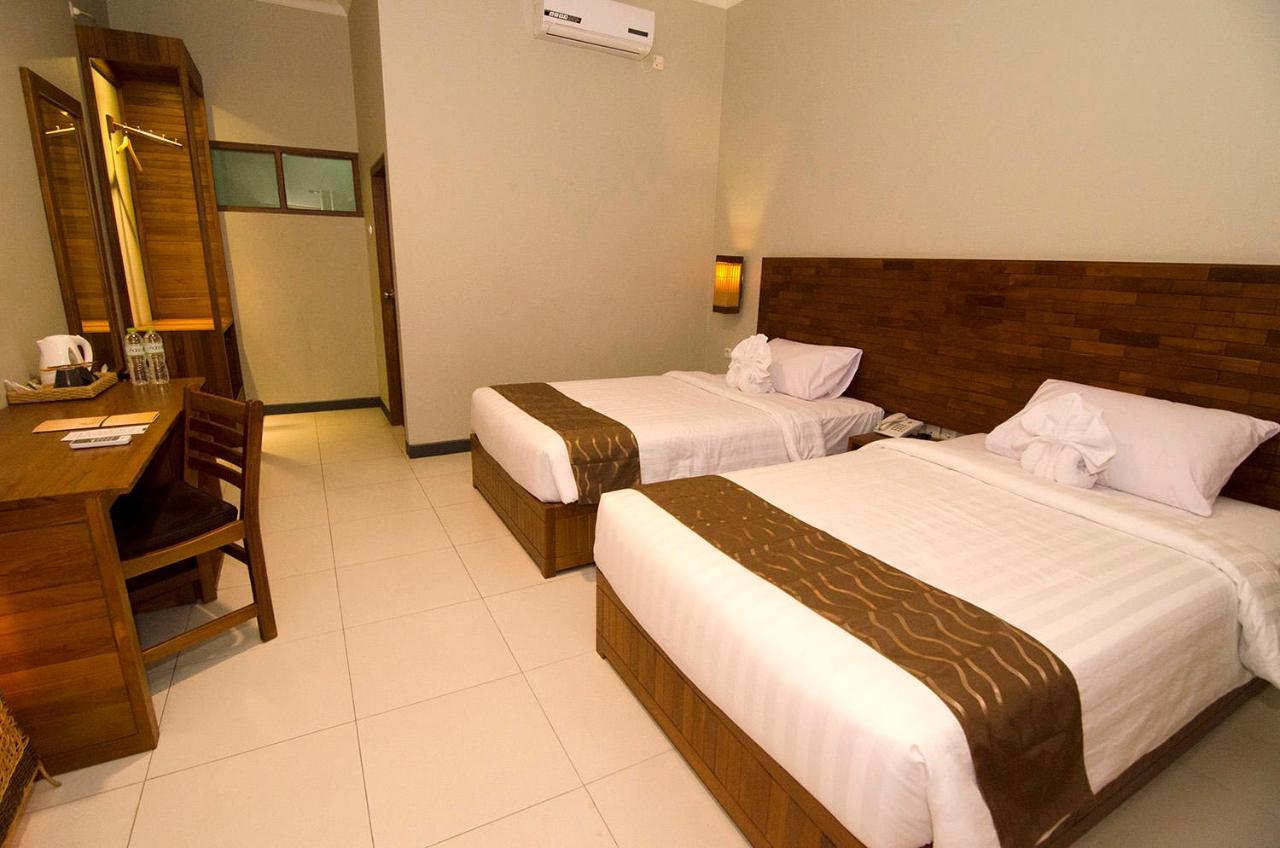 Syailendra Hotel Syariah Jepara Esterno foto