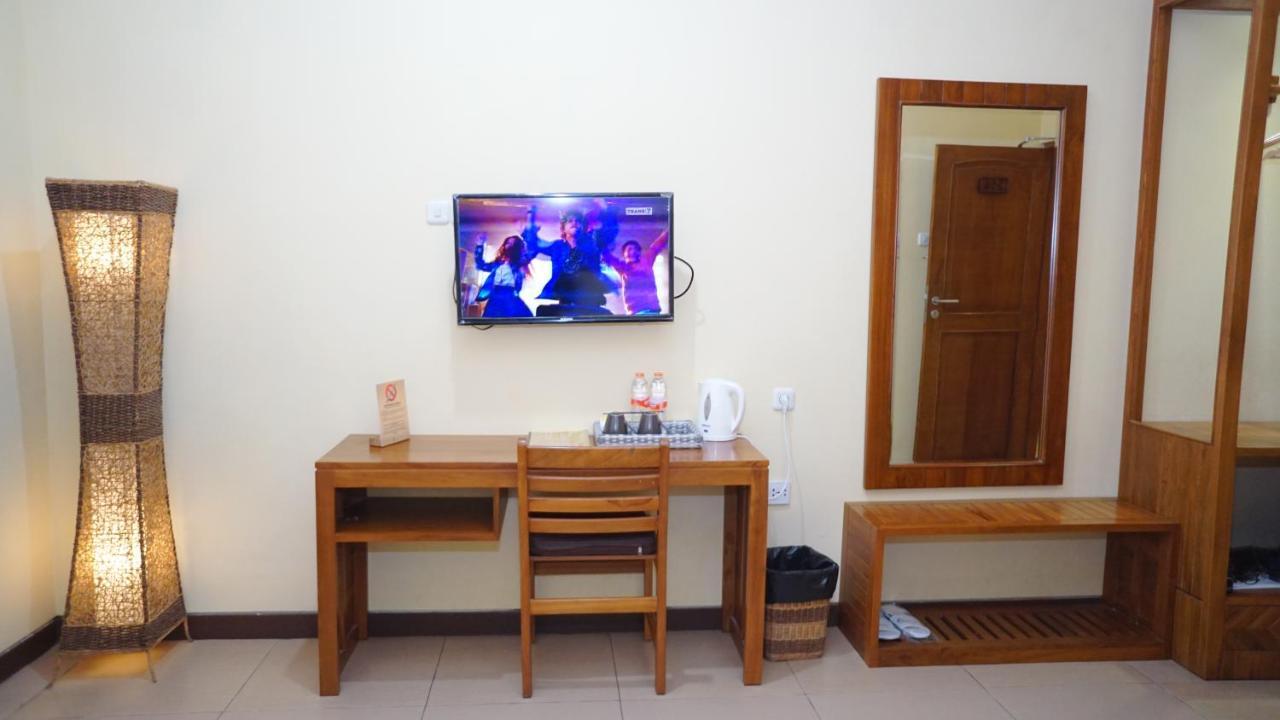 Syailendra Hotel Syariah Jepara Esterno foto