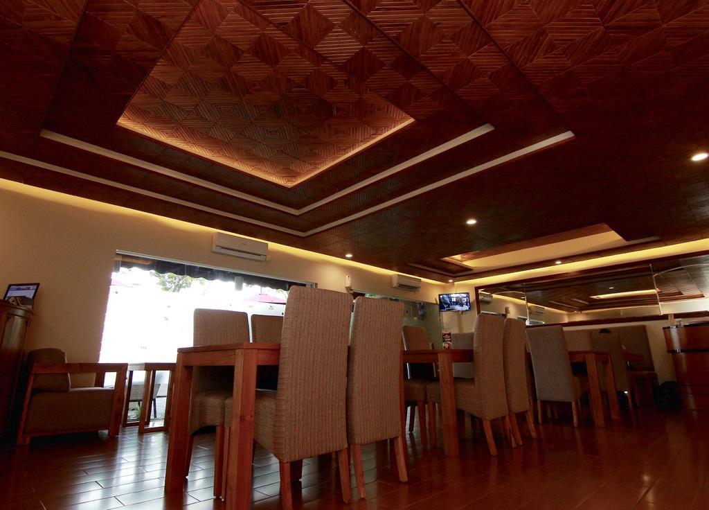 Syailendra Hotel Syariah Jepara Esterno foto