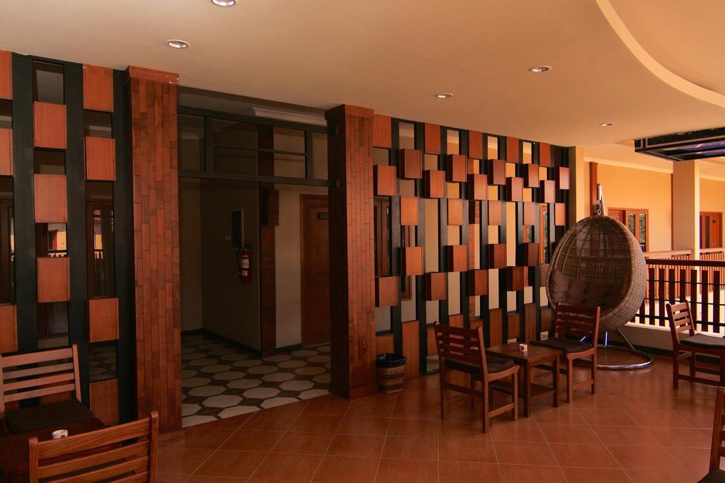 Syailendra Hotel Syariah Jepara Esterno foto