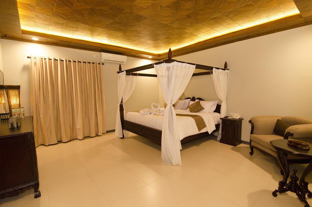 Syailendra Hotel Syariah Jepara Esterno foto