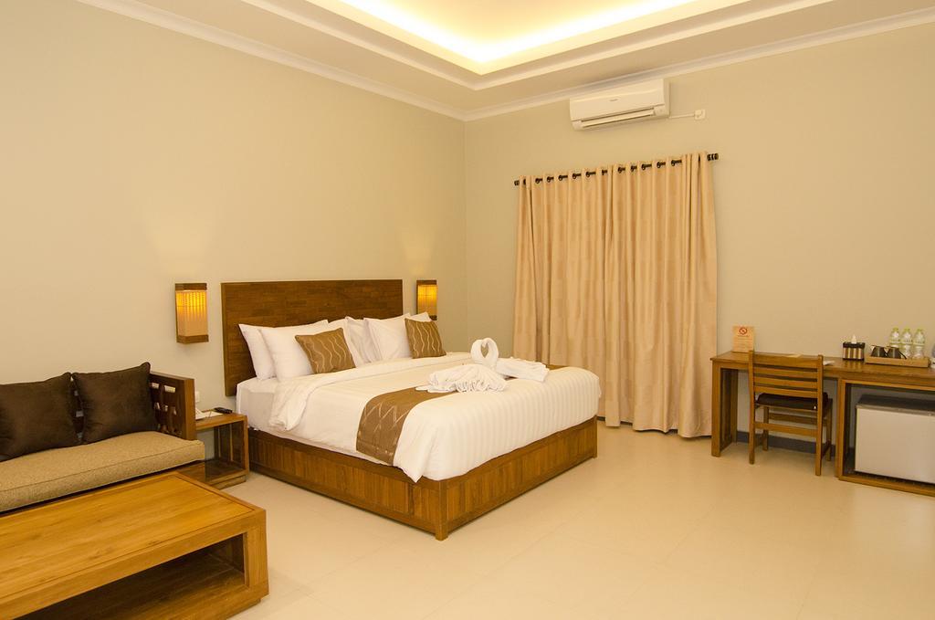 Syailendra Hotel Syariah Jepara Esterno foto